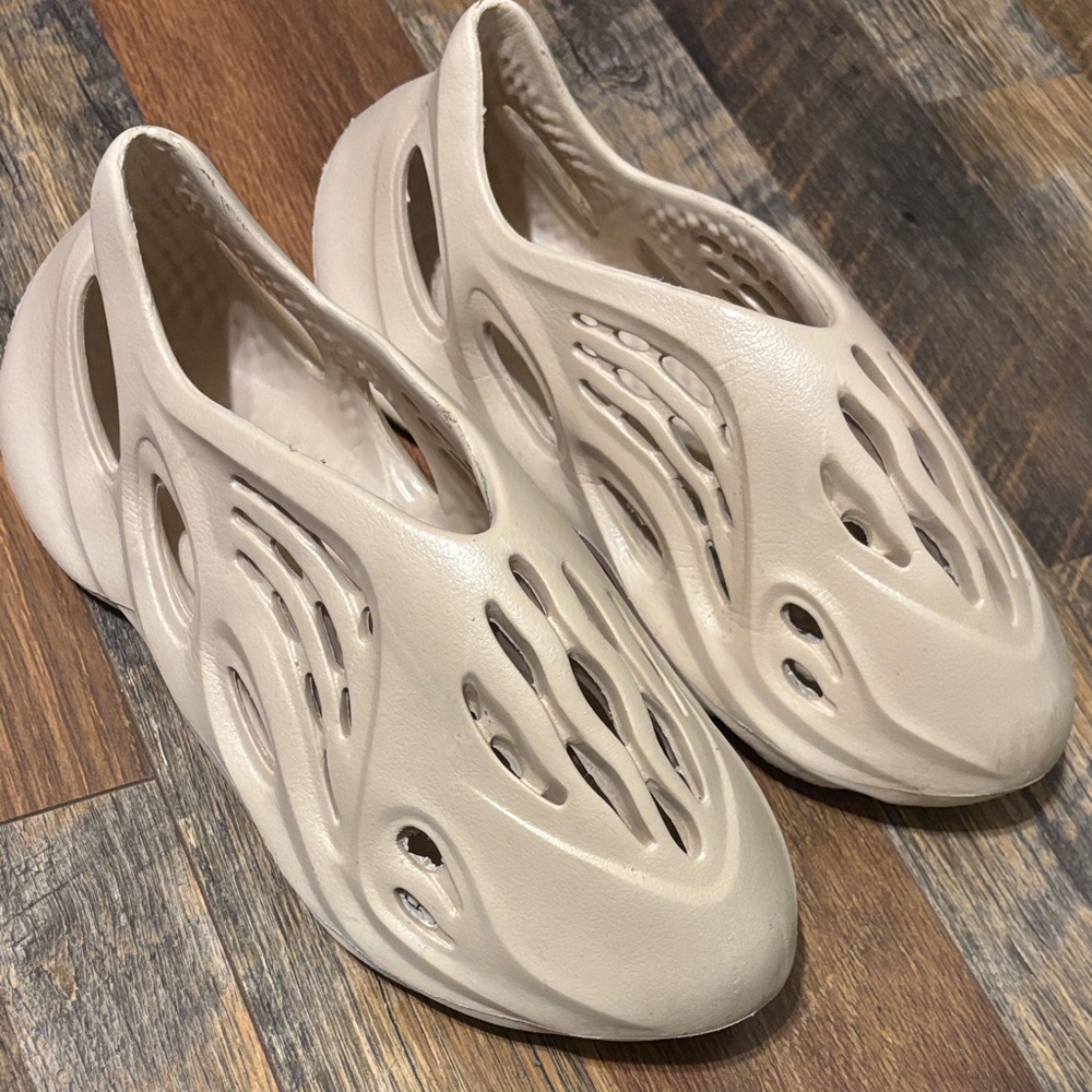 Men’s Cream Slip-On Shoes